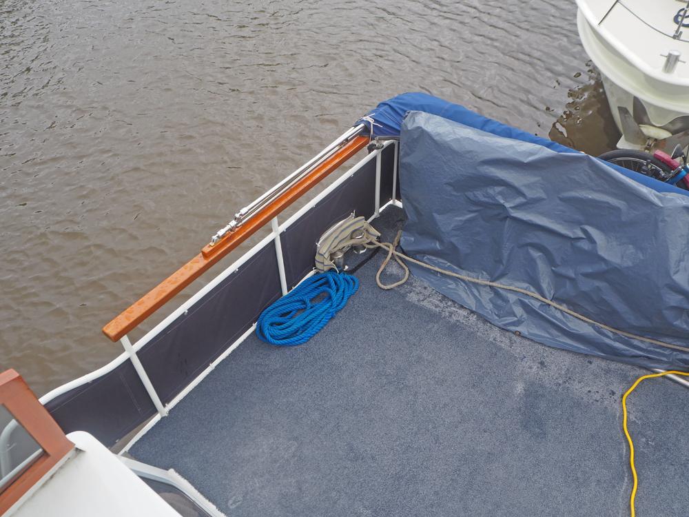 picture Deck equipment